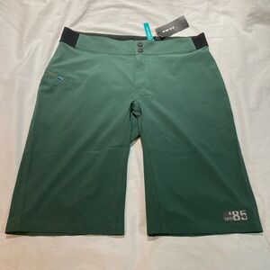 Yeti Rustler Minimalist Cycling Shorts, Men’s size XL, NWT!
